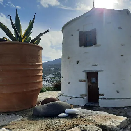 Stunning Traditional Windmill Greece בית נופש פארוס
